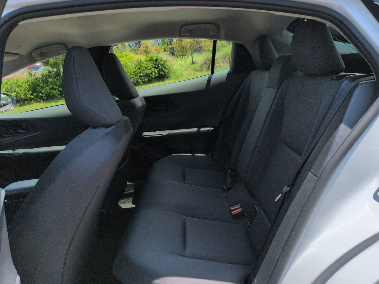 Certified 2025 Toyota Prius LE FWD image 13