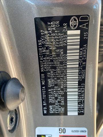 Used 2017 Toyota Corolla LE w/ Carpet Mat Package (TMS) FWD image 16