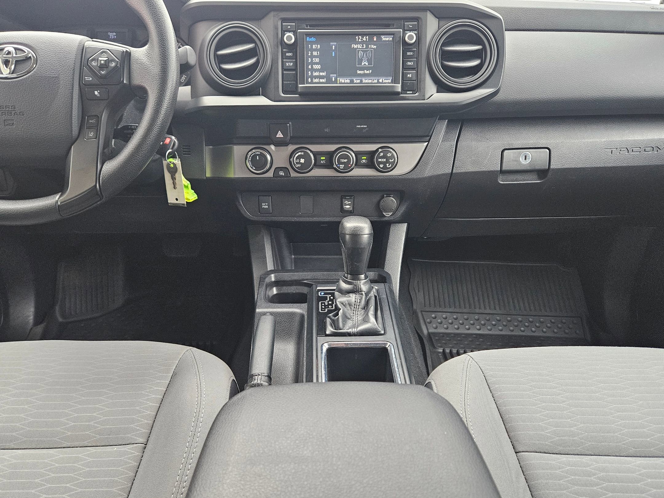 Used 2019 Toyota Tacoma SR w/ SR Convenience Package image 10