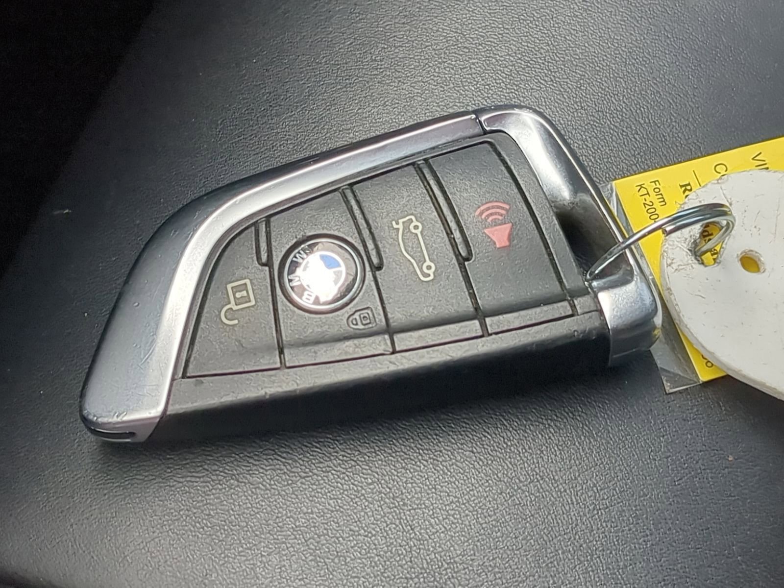 Used 2017 BMW X5 M image 40