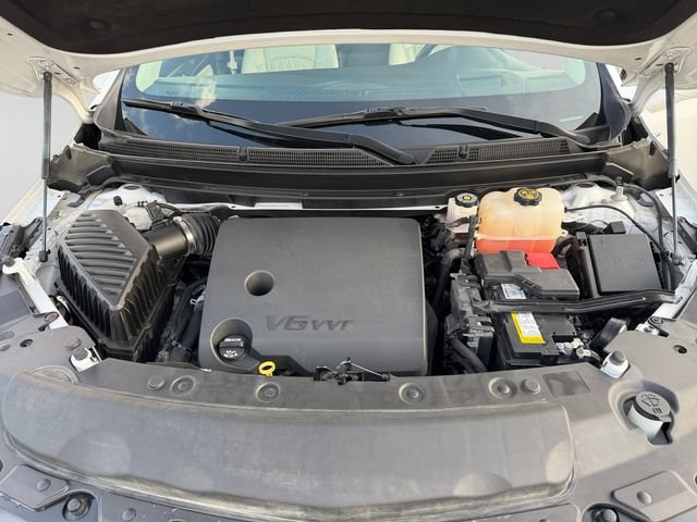 Used 2023 Buick Enclave Avenir w/ Avenir Technology Package AWD/4WD image 11