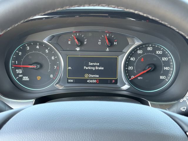Used 2023 Chevrolet Traverse LT FWD image 25