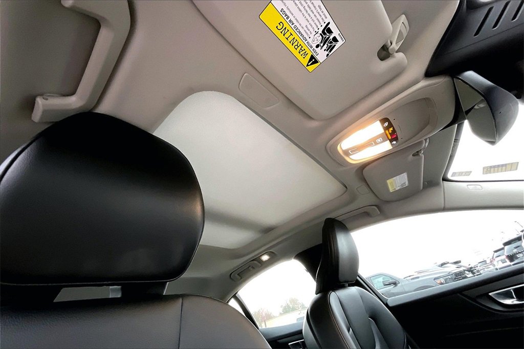 Used 2024 Volvo S60 B5 Core image 22