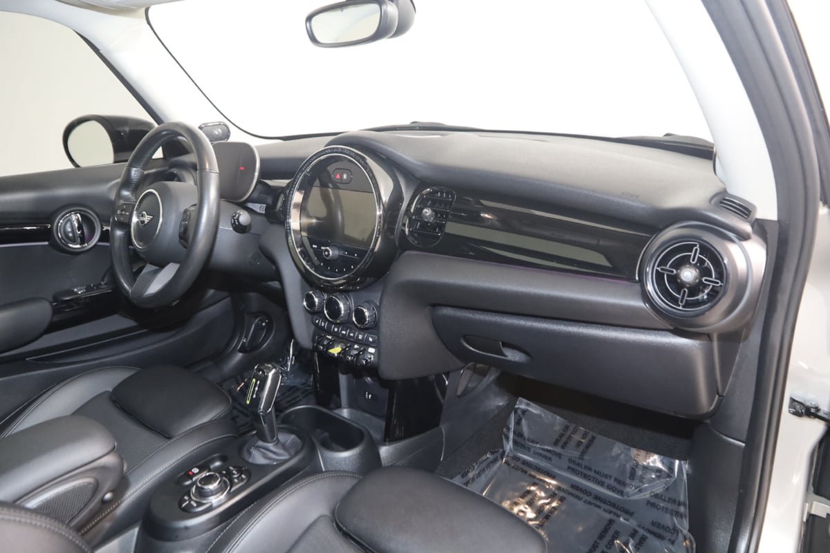 Used 2024 MINI Cooper SE FWD image 41