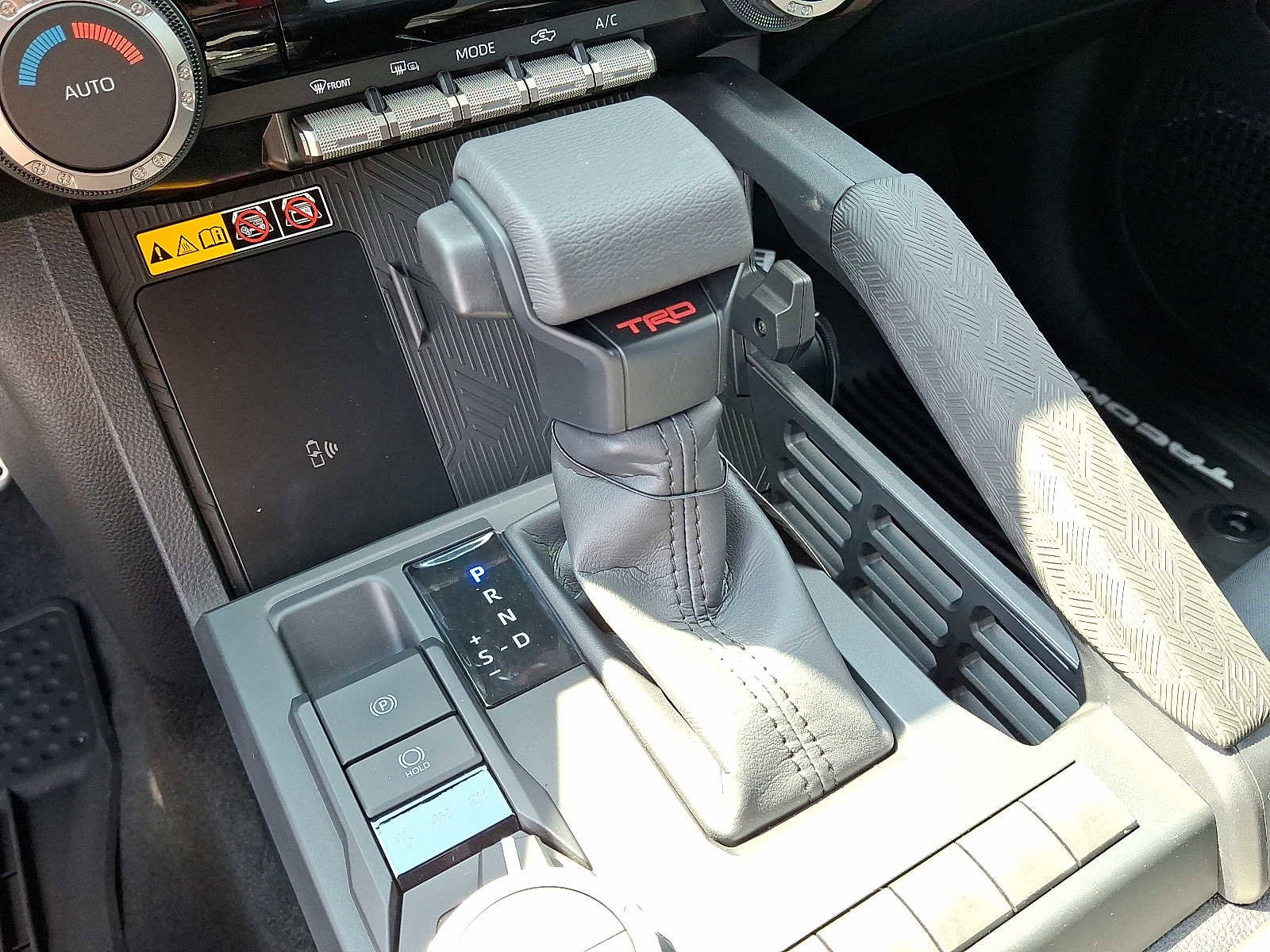 New 2025 Toyota Tacoma TRD Sport image 9