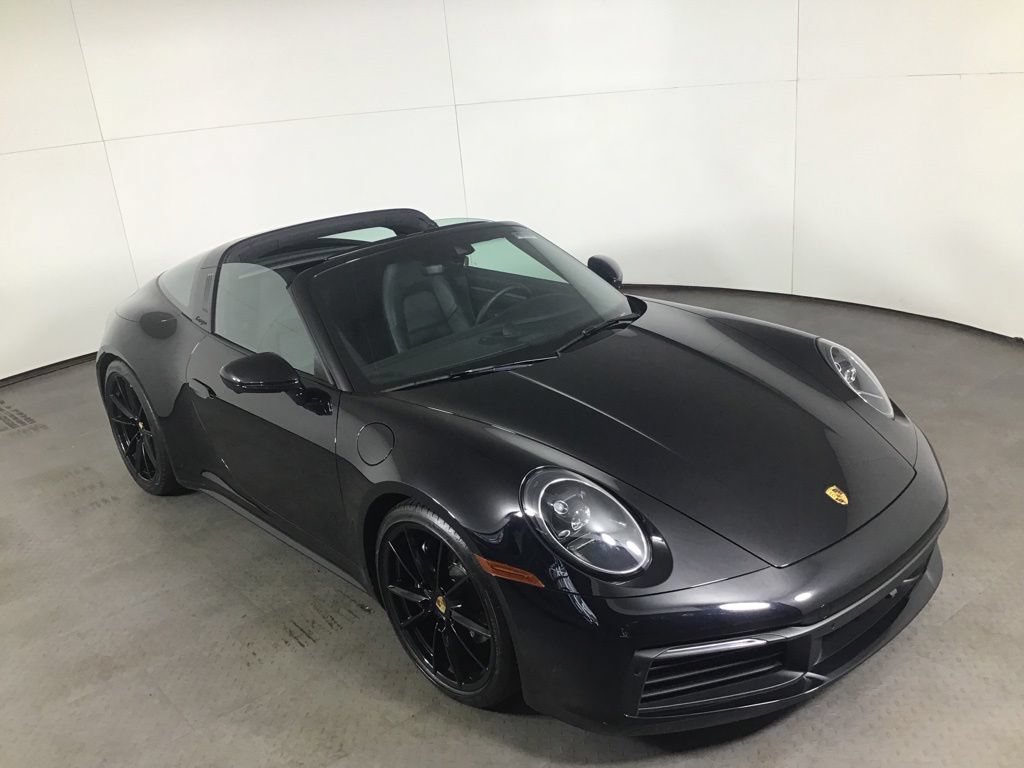 Certified 2024 Porsche 911 Targa 4 AWD/4WD image 25