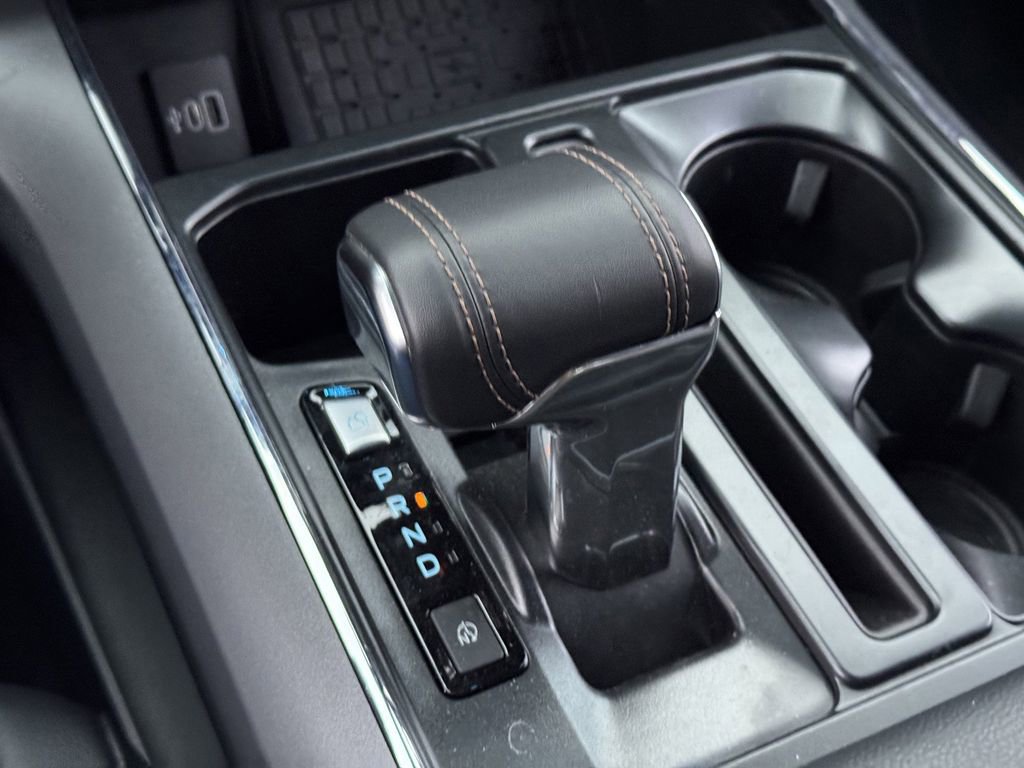 Used 2025 Ford F150 Lightning Lariat AWD/4WD image 18