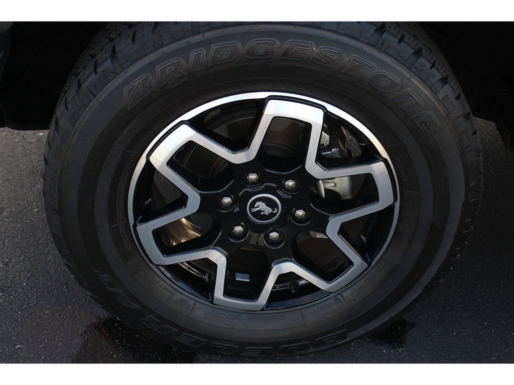 Used 2022 Ford Bronco 2-Door image 29