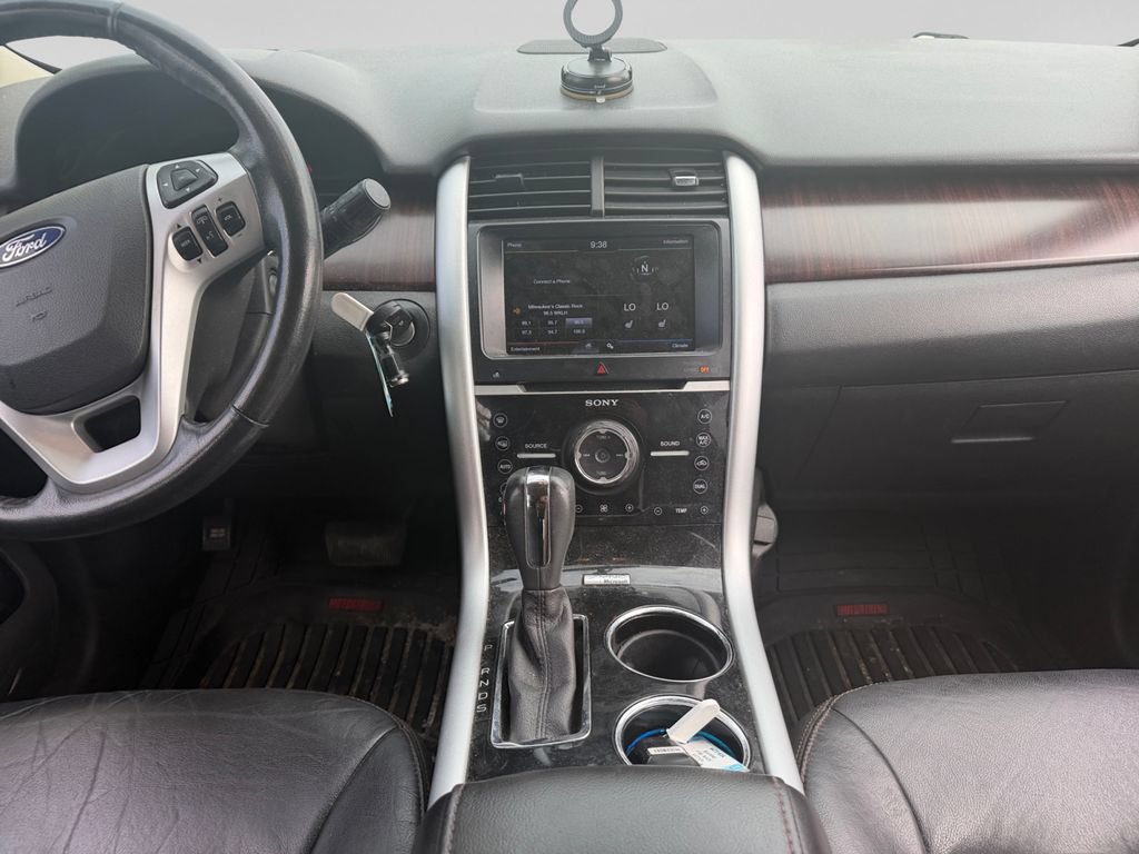 Used 2013 Ford Edge Limited w/ Class II Trailer Tow Pkg AWD/4WD image 25