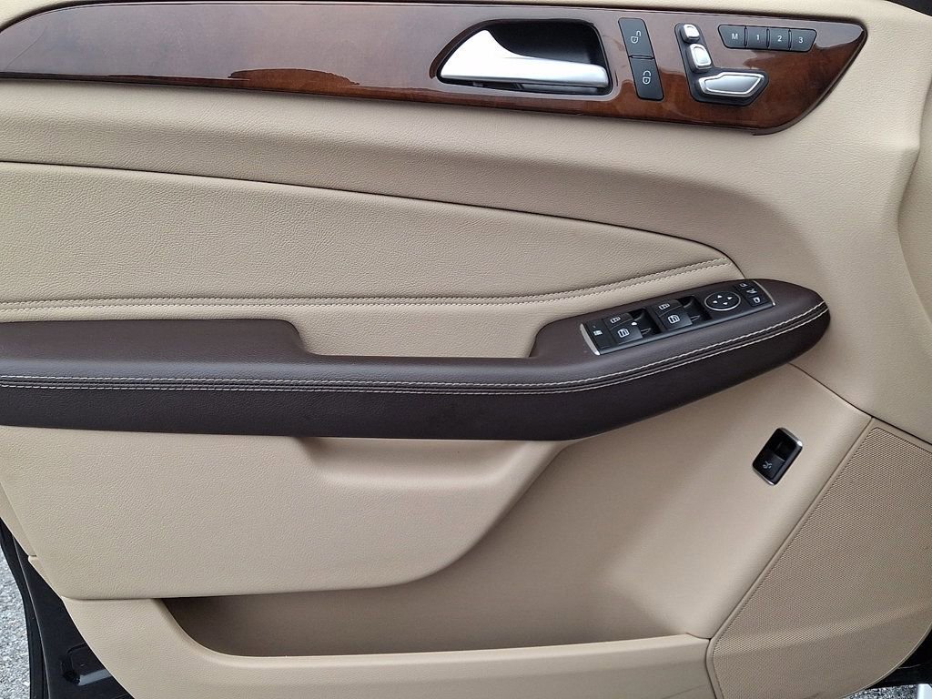 Used 2017 Mercedes-Benz GLS 450 GLS 450 4MATIC SUV image 12