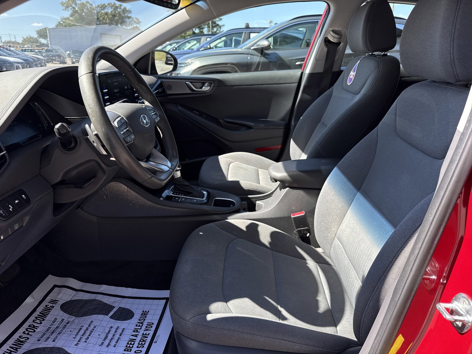 Used 2021 Hyundai Ioniq SEL image 11