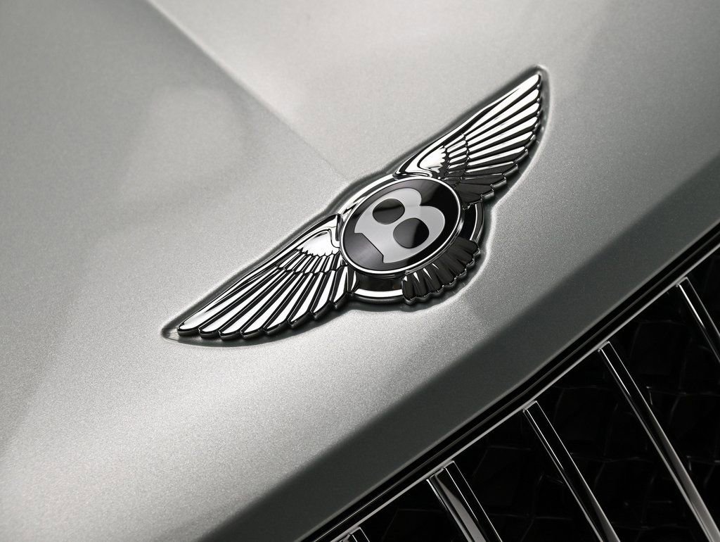 Used 2025 Bentley Bentayga Extended Wheelbase AWD/4WD image 34