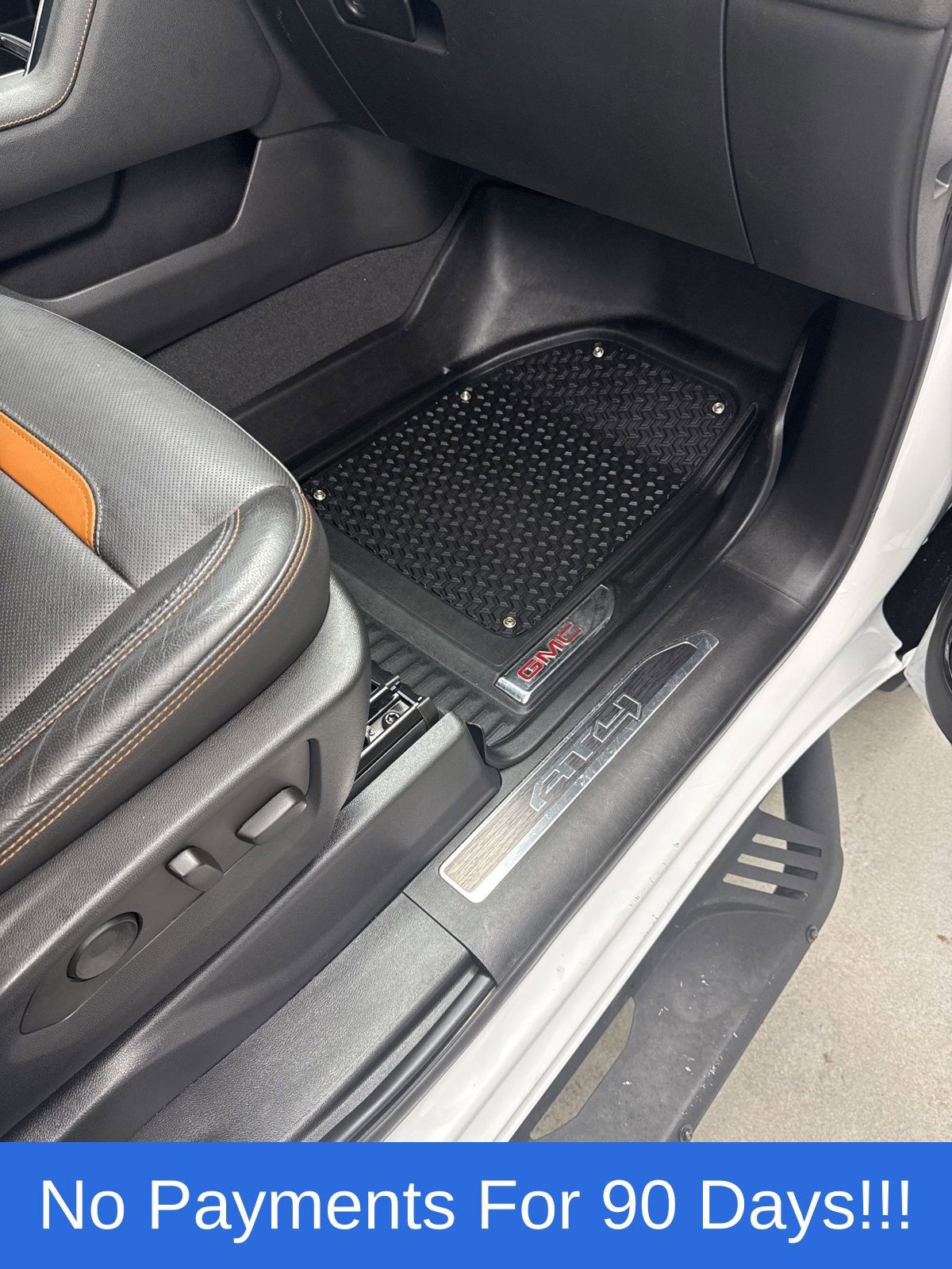 Used 2022 GMC Sierra 1500 AT4 w/ Technology Package image 30