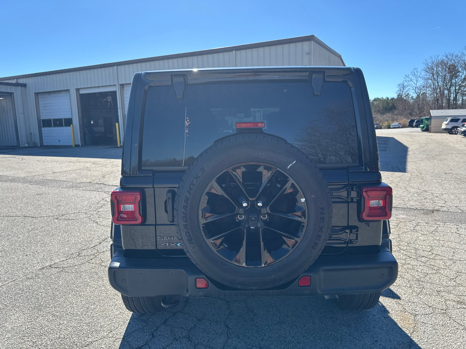 Used 2025 Jeep Wrangler Sahara w/ Safety Group image 6