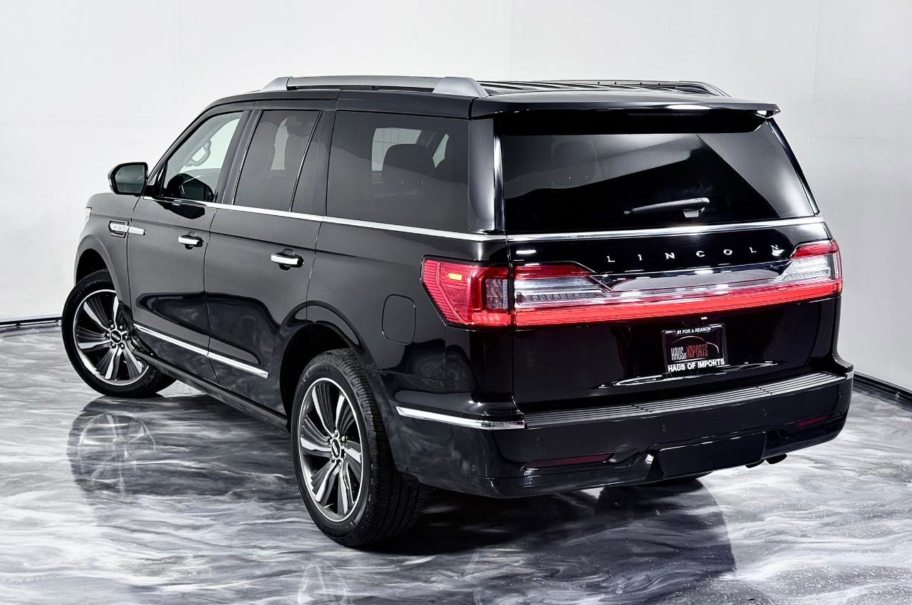 Used 2019 Lincoln Navigator Reserve image 12