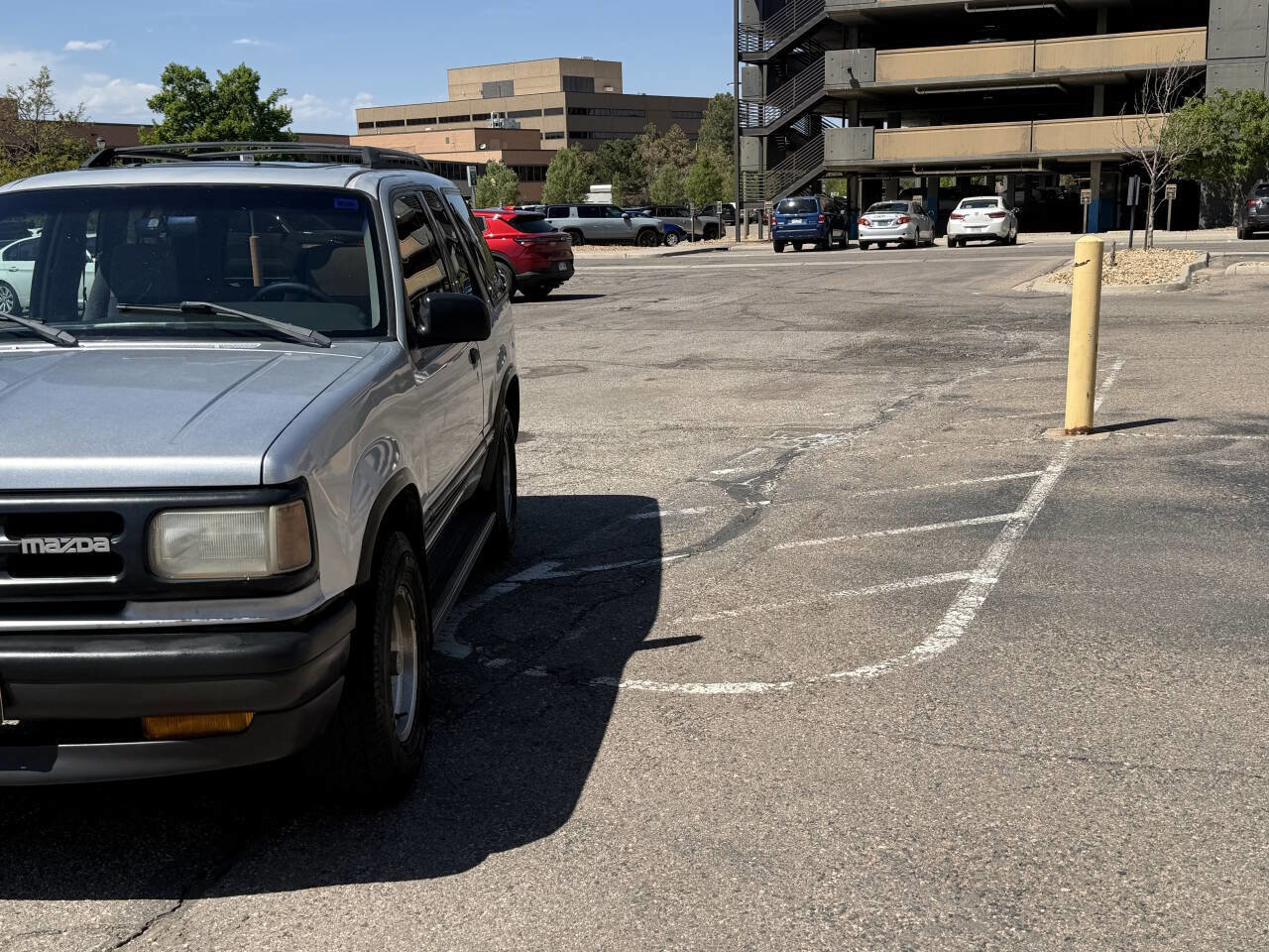 Used 1992 MAZDA Navajo 4WD image 2