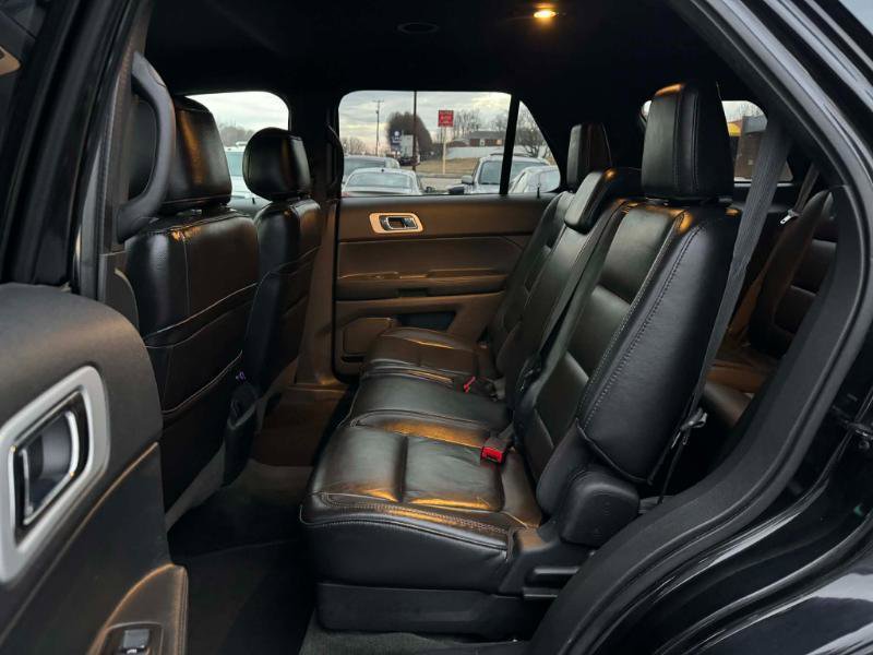 Used 2013 Ford Explorer XLT AWD/4WD image 12