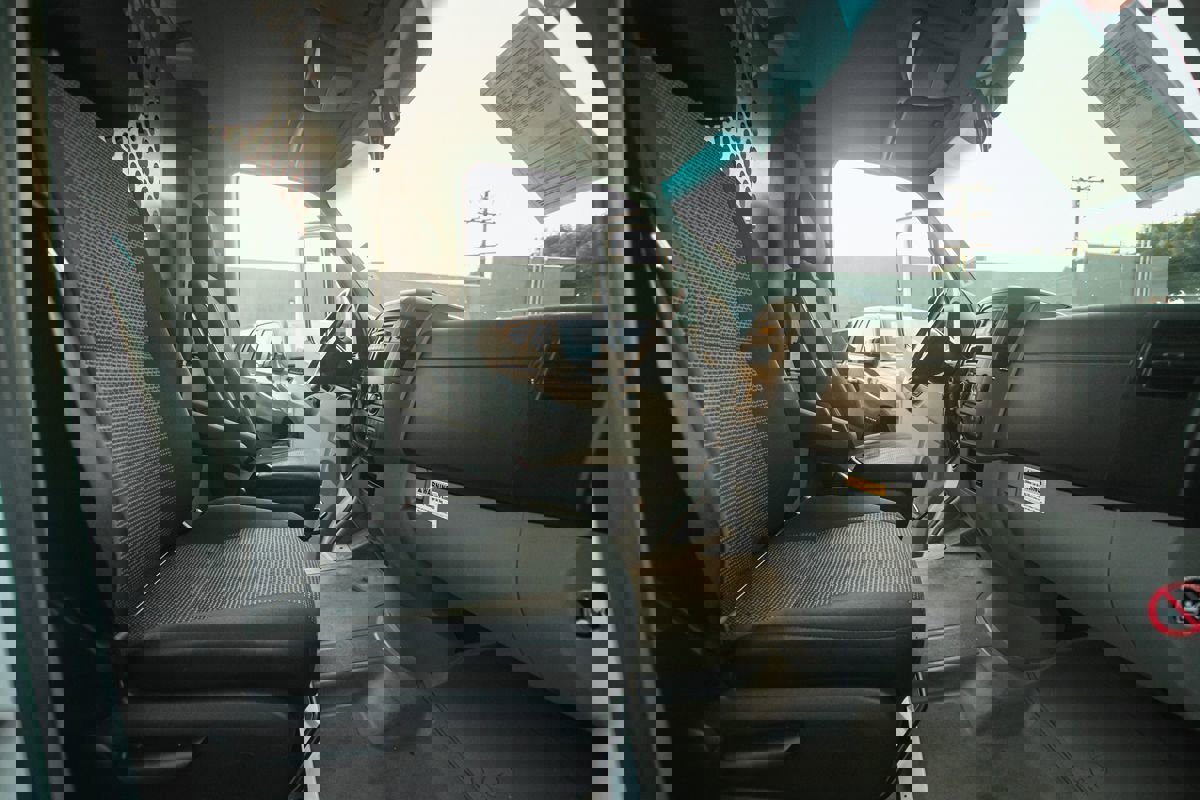 Used 2012 Mercedes-Benz Sprinter 2500 w/ Additional Battery Pkg image 17