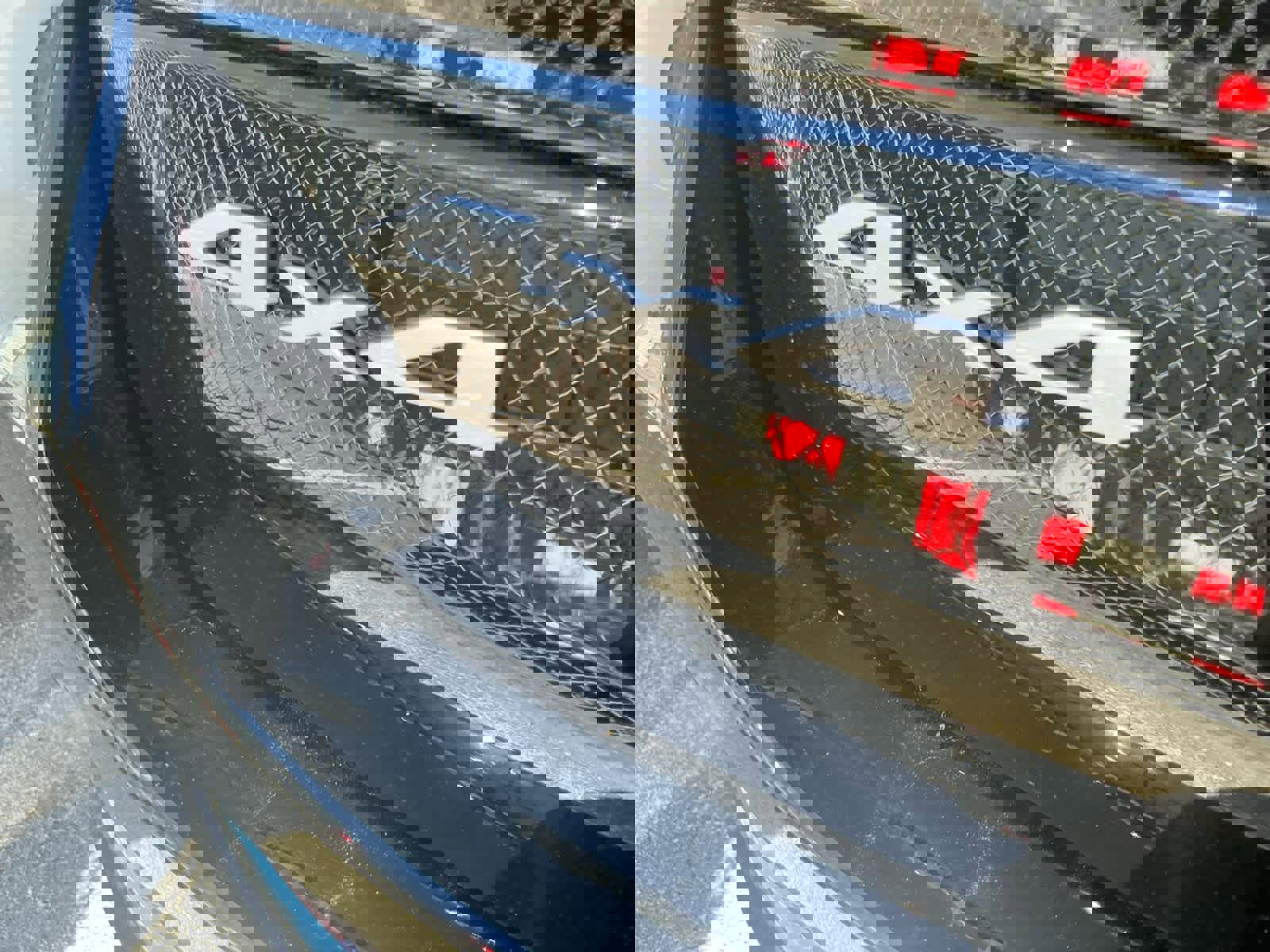 New 2025 Jeep Grand Cherokee Laredo w/ Luxury Tech Group I image 19