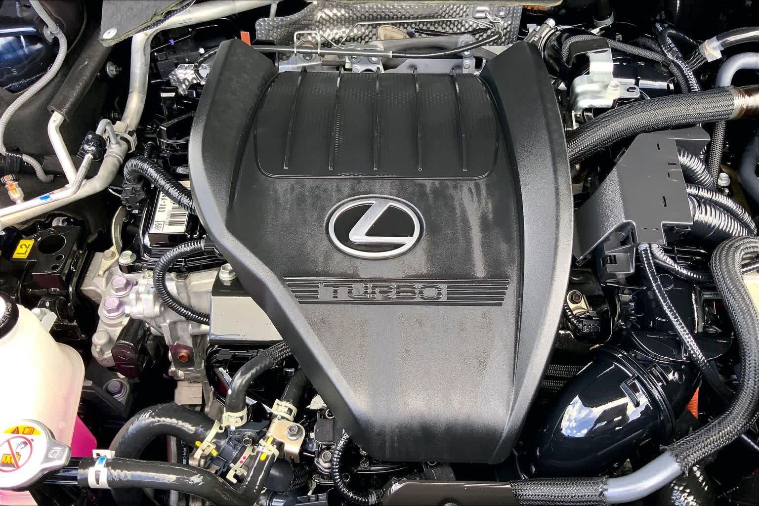 Used 2024 Lexus TX 500h AWD w/ Technology Package image 32
