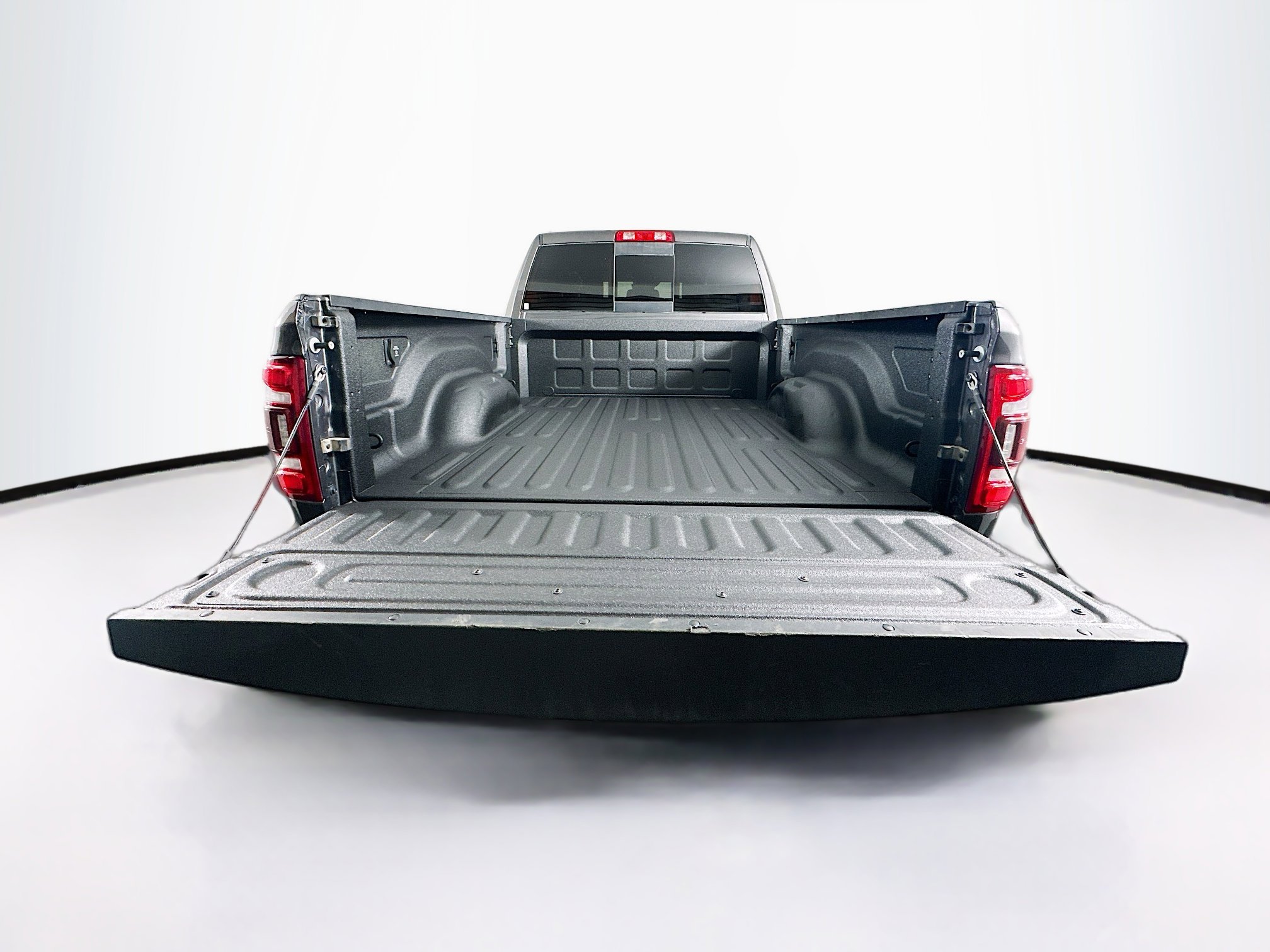 Used 2024 RAM 2500 Laramie w/ Safety Group image 30