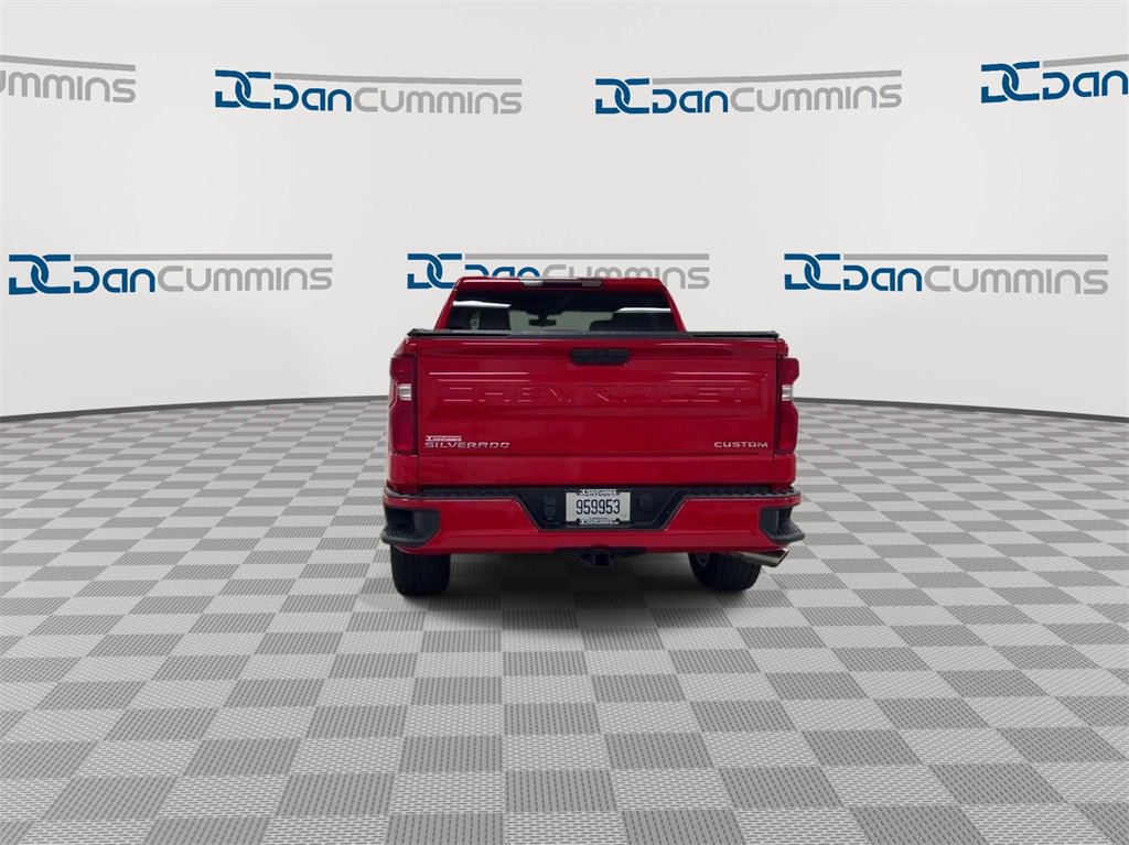 Used 2020 Chevrolet Silverado 1500 Custom w/ Custom Value Package image 7