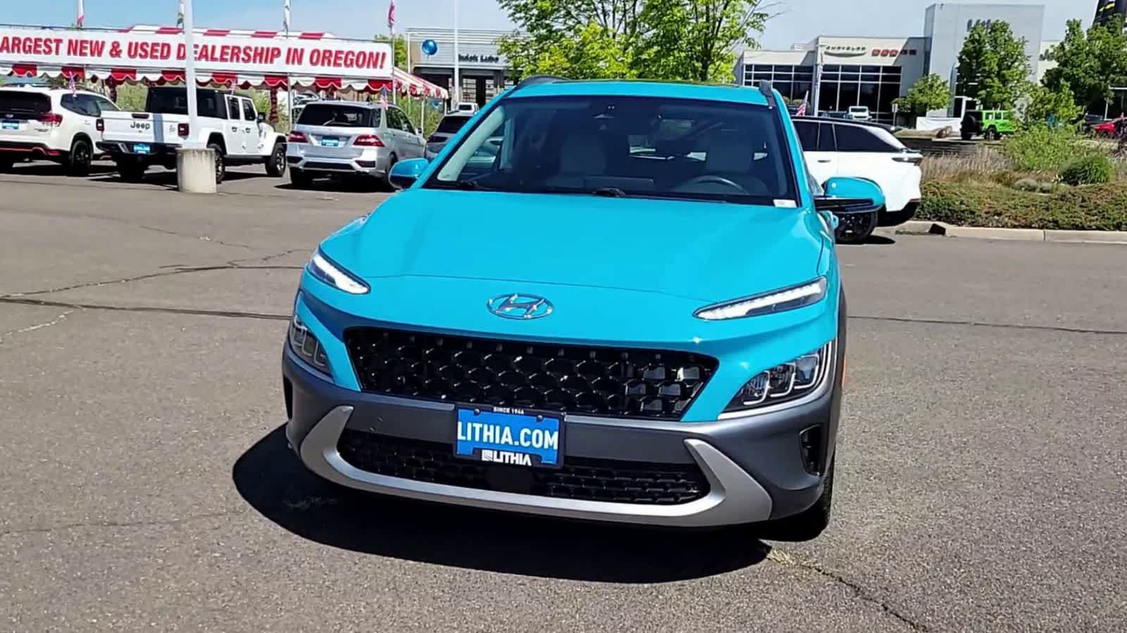 Used 2022 Hyundai Kona Limited AWD/4WD image 3