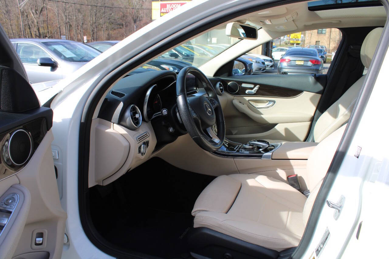 Used 2016 Mercedes-Benz C 300 4MATIC Sedan image 23