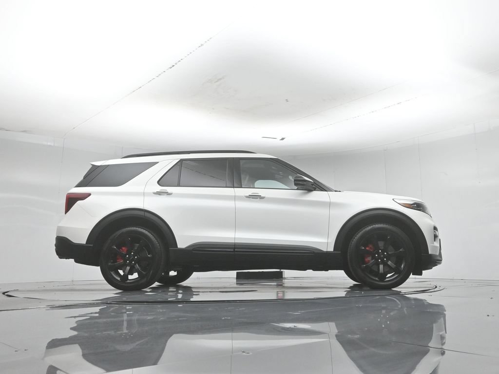 Used 2024 Ford Explorer ST w/ Equipment Group 401A AWD/4WD image 54