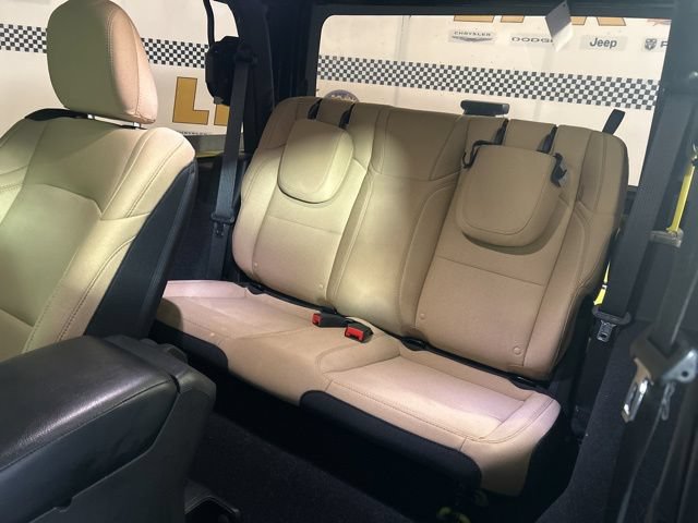 Used 2022 Jeep Wrangler Sport AWD/4WD image 36