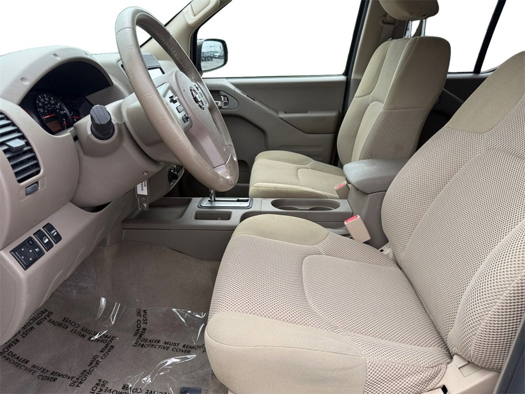 Used 2019 Nissan Frontier SV w/ Value Truck Package image 9