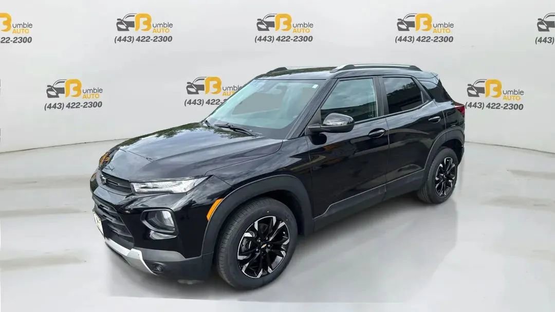 Used 2021 Chevrolet TrailBlazer LT w/ Convenience Package image 1