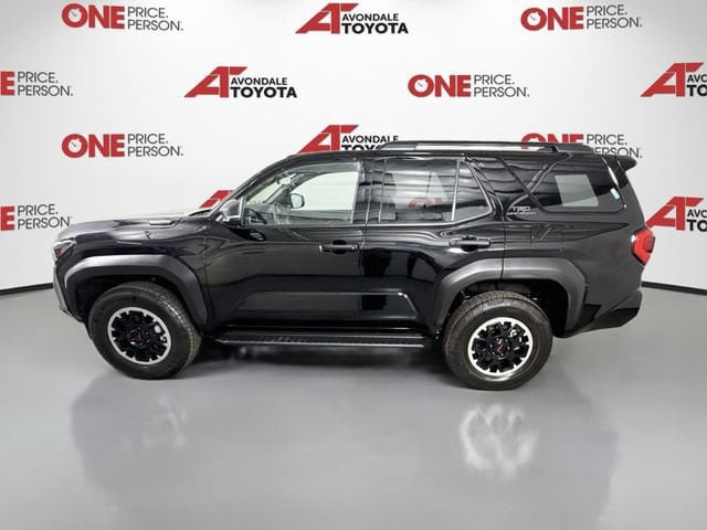 Certified 2025 Toyota 4Runner TRD Off-Road AWD/4WD image 5