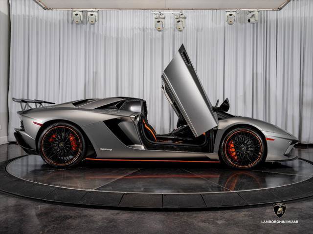 Used 2019 Lamborghini Aventador S AWD/4WD image 33
