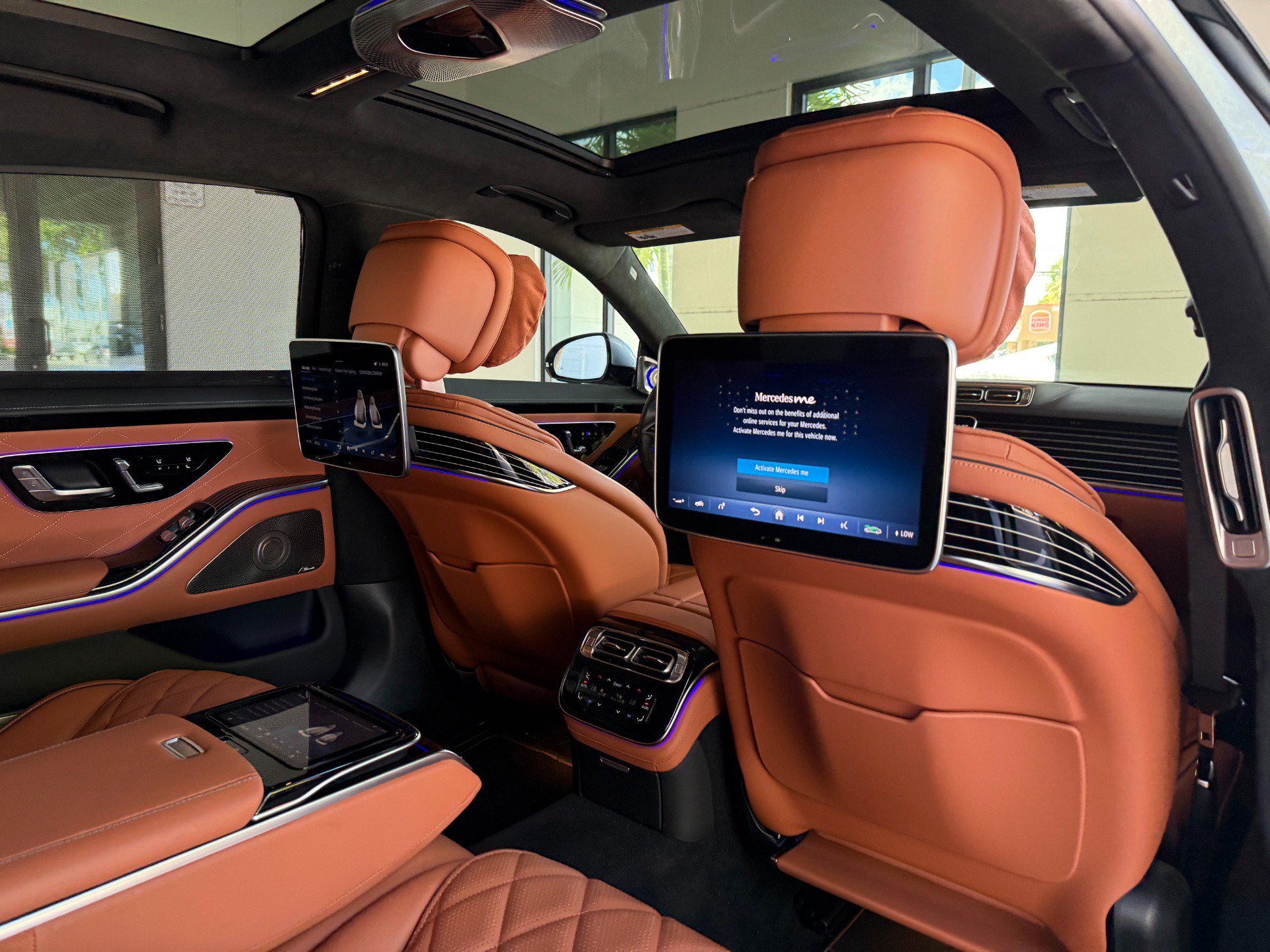 Used 2023 Mercedes-Benz S 580e 4MATIC Sedan image 38
