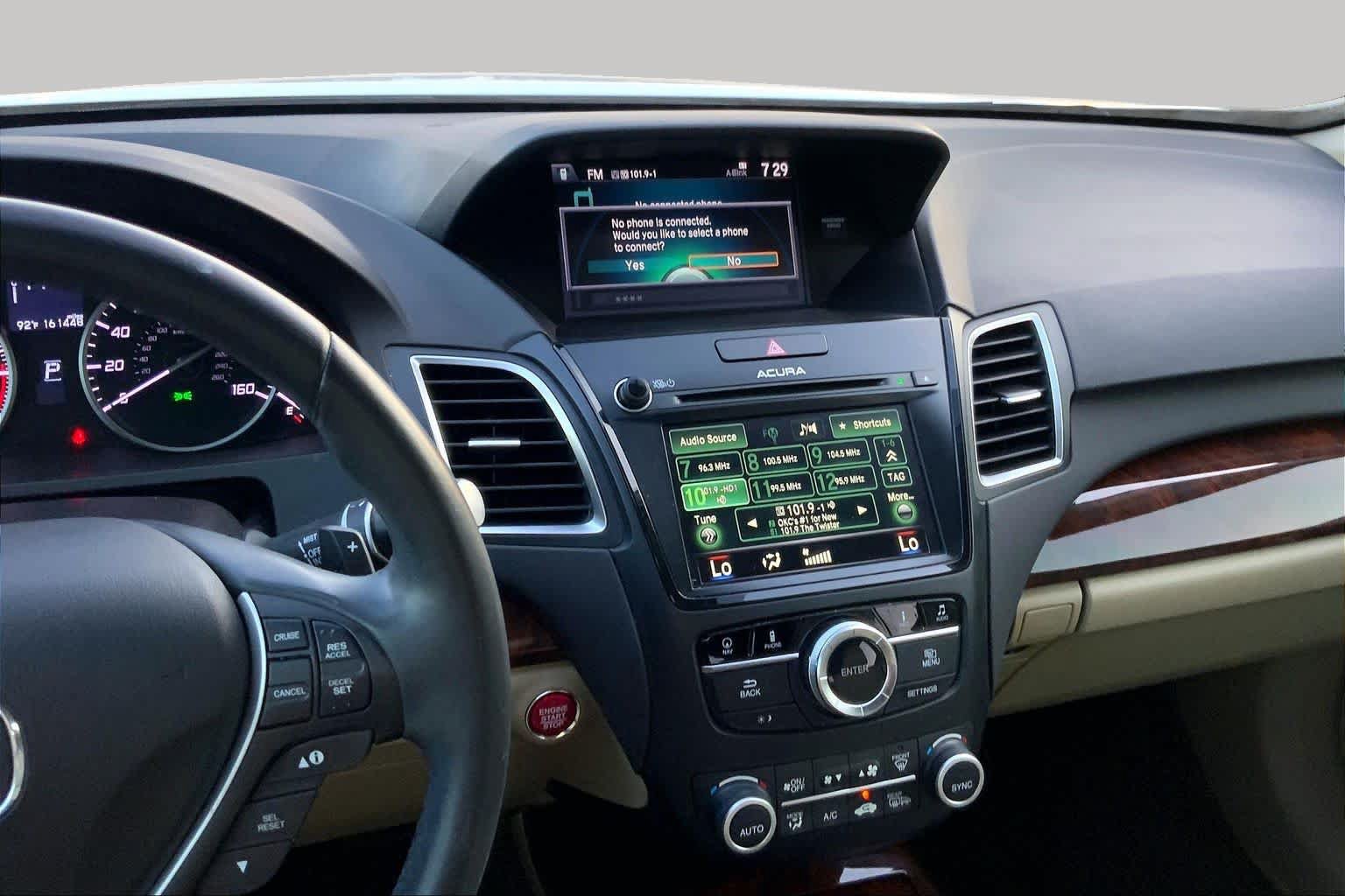Used 2016 Acura RDX w/ Tech & AcuraWatch Plus Pack FWD image 7