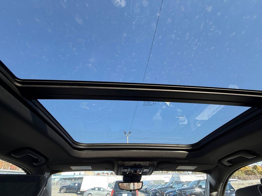 New 2026 Chevrolet Tahoe Premier image 23