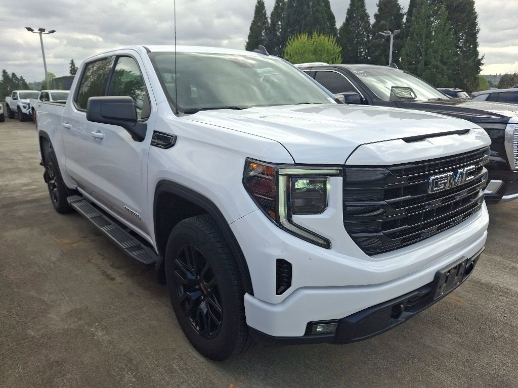 Used 2023 GMC Sierra 1500 Elevation w/ LPO, Elevation Black Package AWD/4WD image 2