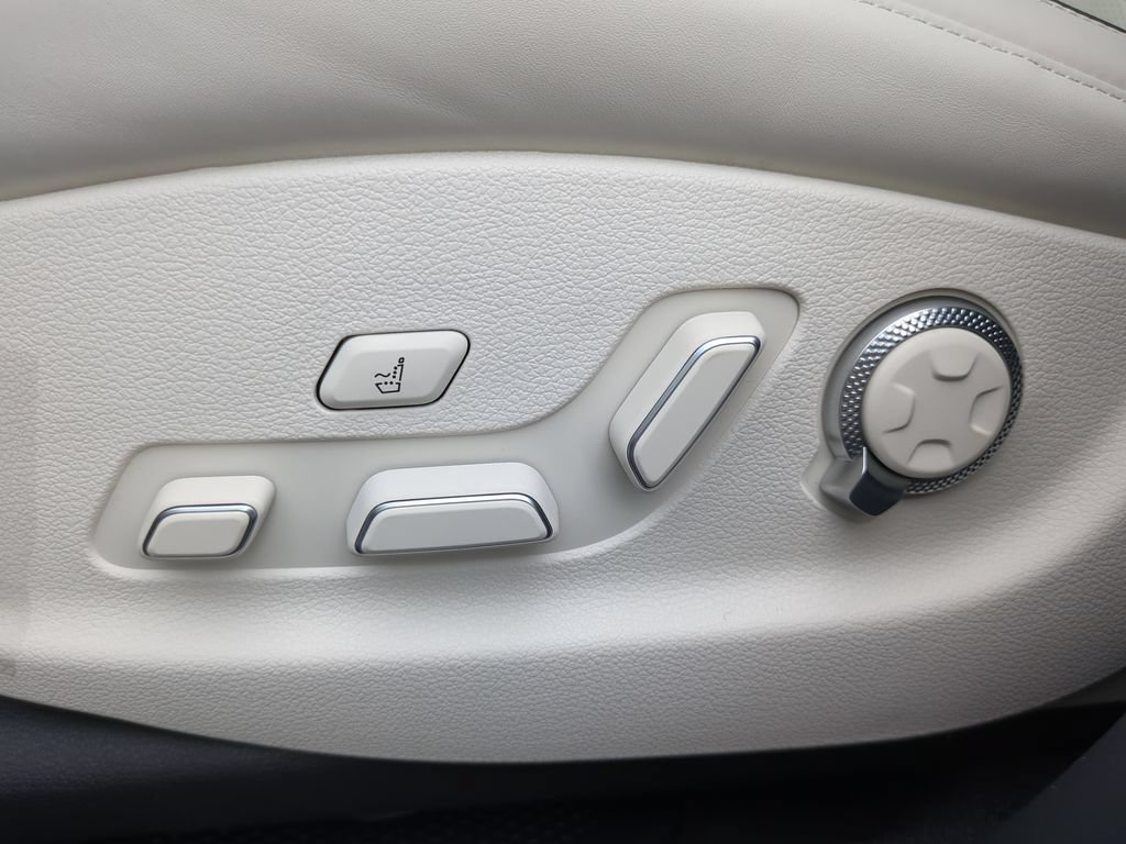 New 2026 Genesis GV80 3.5T Prestige AWD/4WD image 19