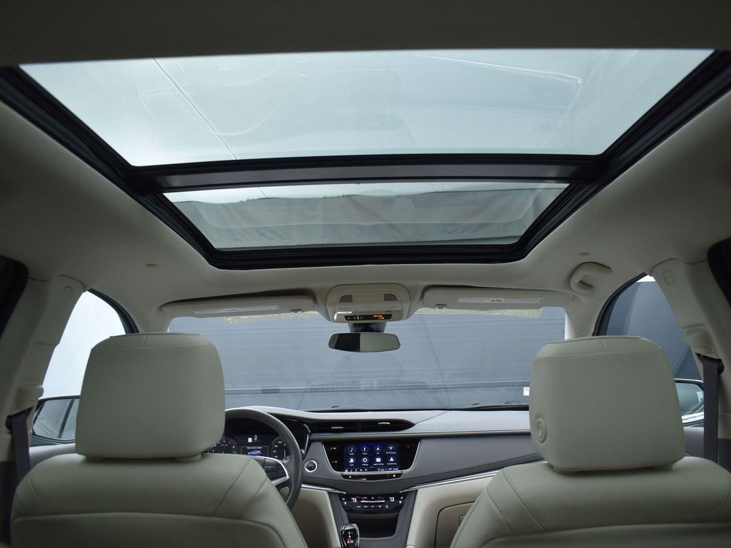 Certified 2023 Cadillac XT5 Premium Luxury image 27