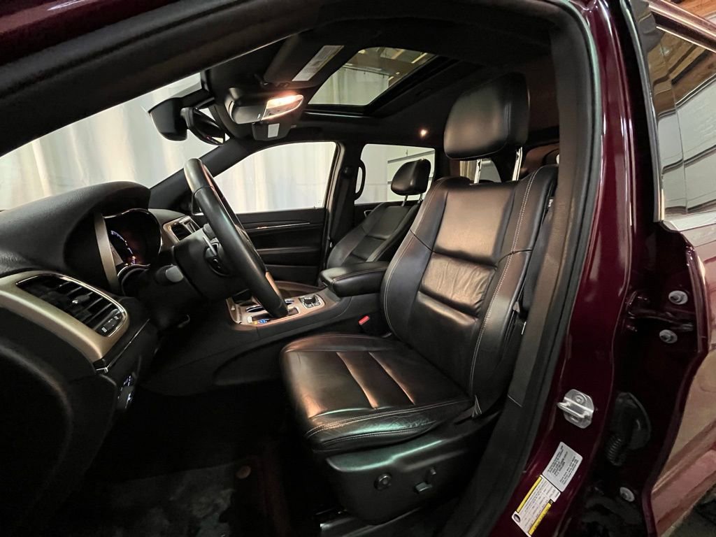 Used 2017 Jeep Grand Cherokee Limited w/ Trailer Tow Group IV image 10