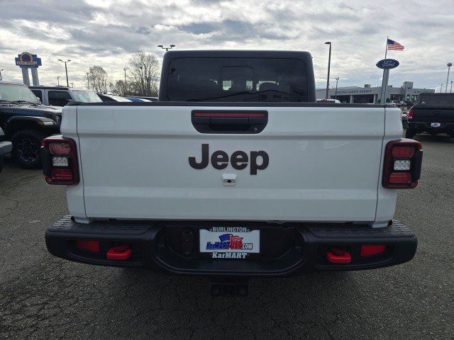 Certified 2025 Jeep Gladiator Rubicon w/ Convenience Group image 4