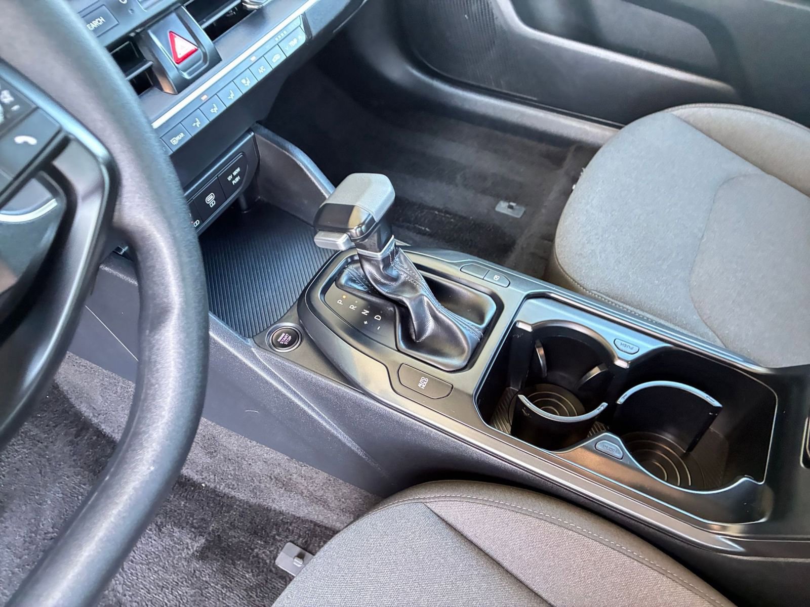 Used 2025 Kia K4 LXS FWD image 41