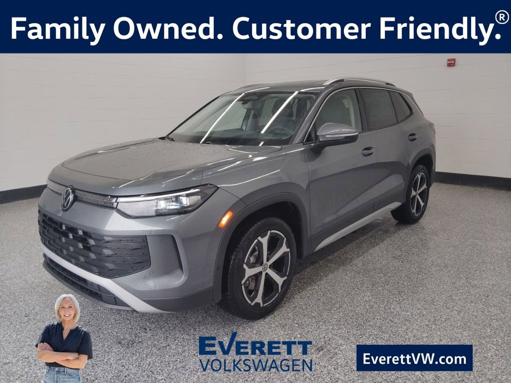 New 2026 Volkswagen Tiguan SE AWD/4WD image 1