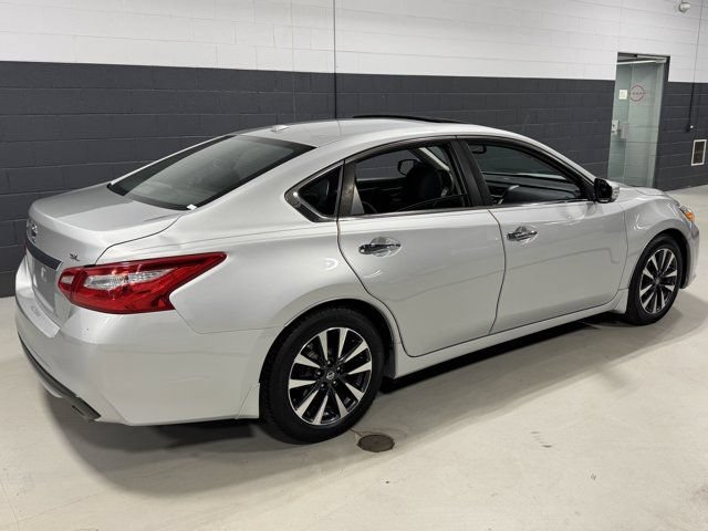 Used 2016 Nissan Altima 2.5 SL w/ 2.5 Technology Package FWD image 21