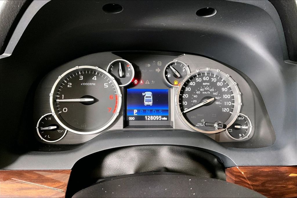 Used 2014 Toyota Tundra Limited image 20