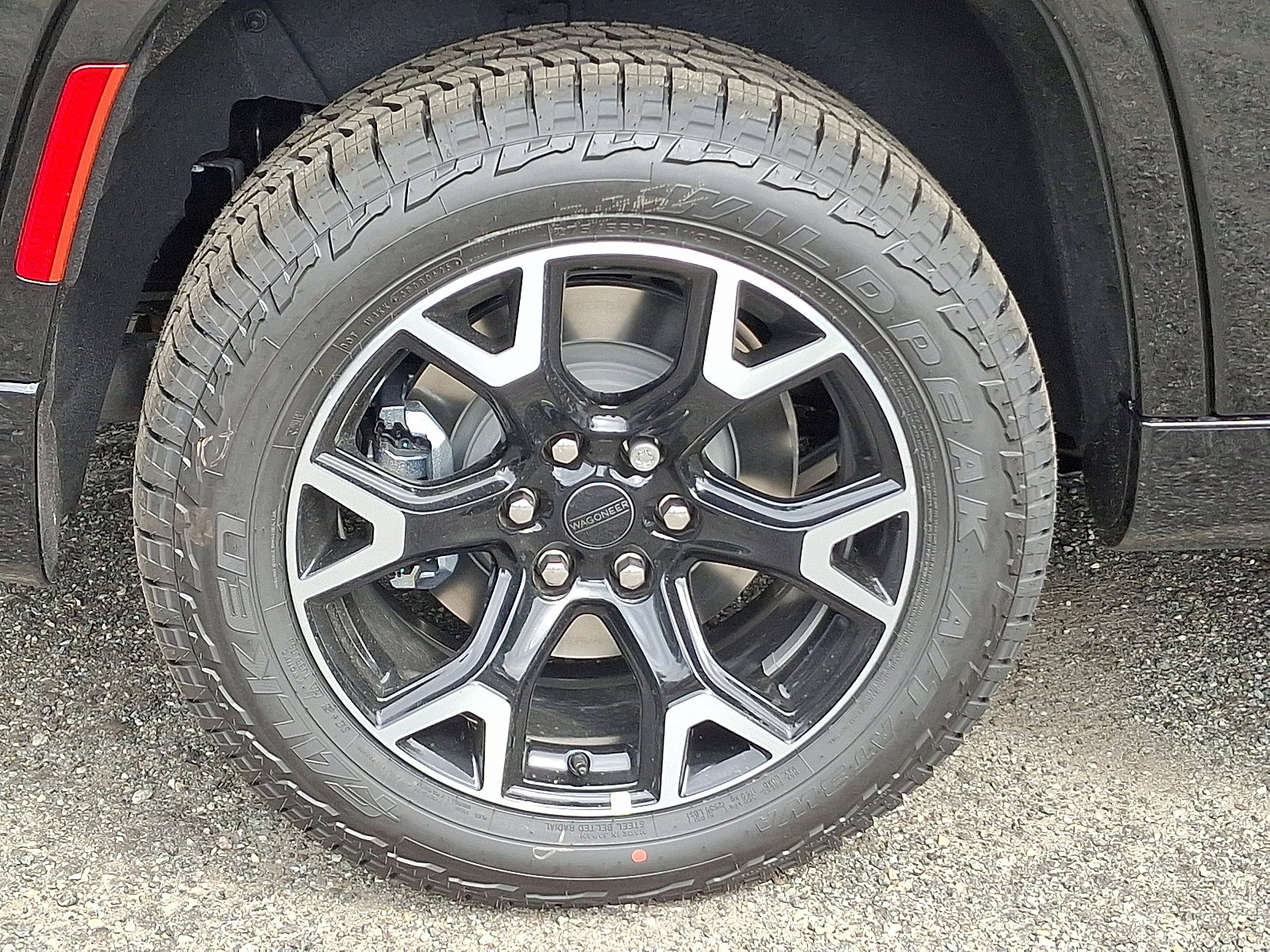 New 2025 Jeep Wagoneer Series II image 5