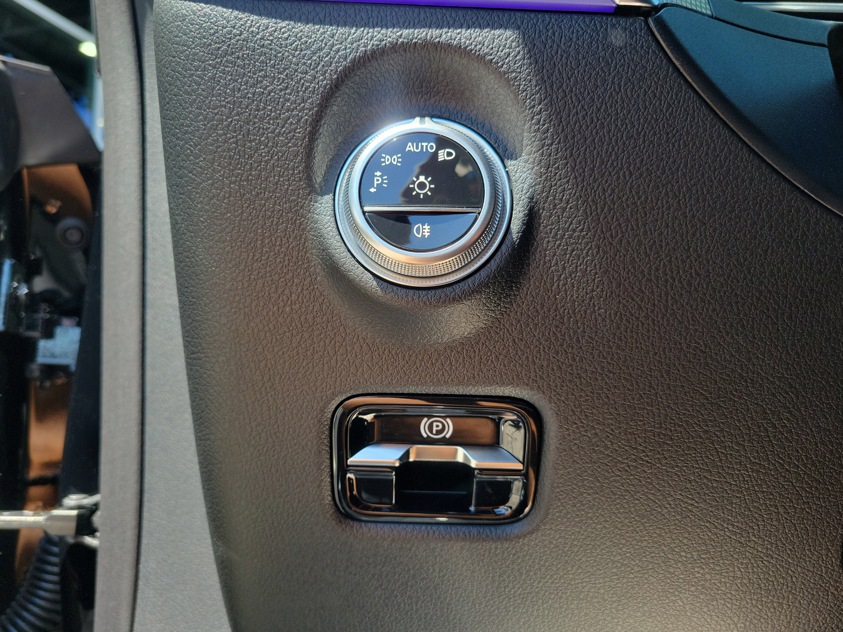 New 2026 Mercedes-Benz CLE 300 4MATIC Coupe image 18