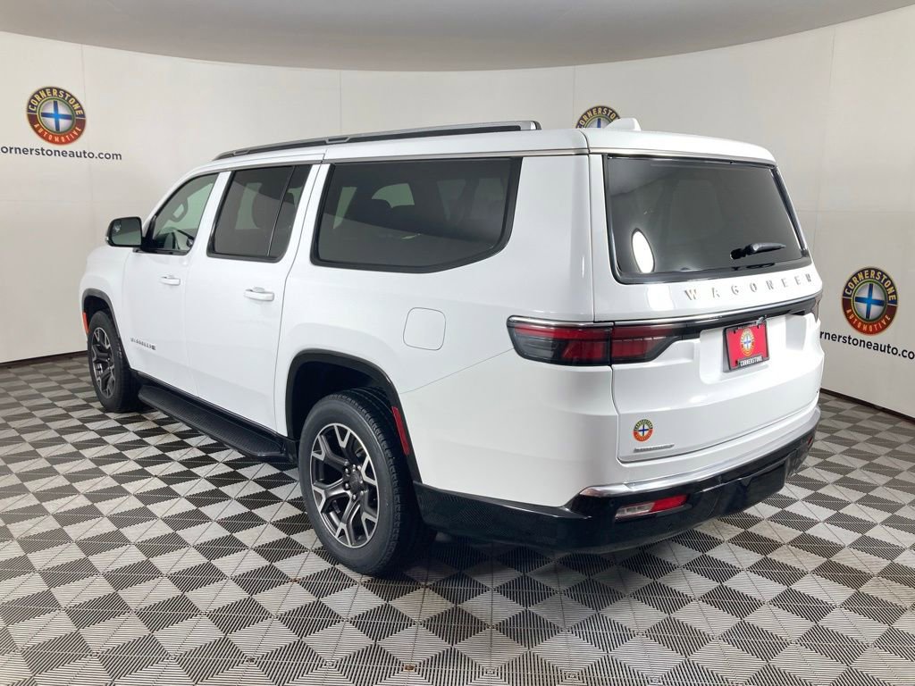 Used 2023 Jeep Wagoneer L Series III w/ Preferred Equipment Group image 22