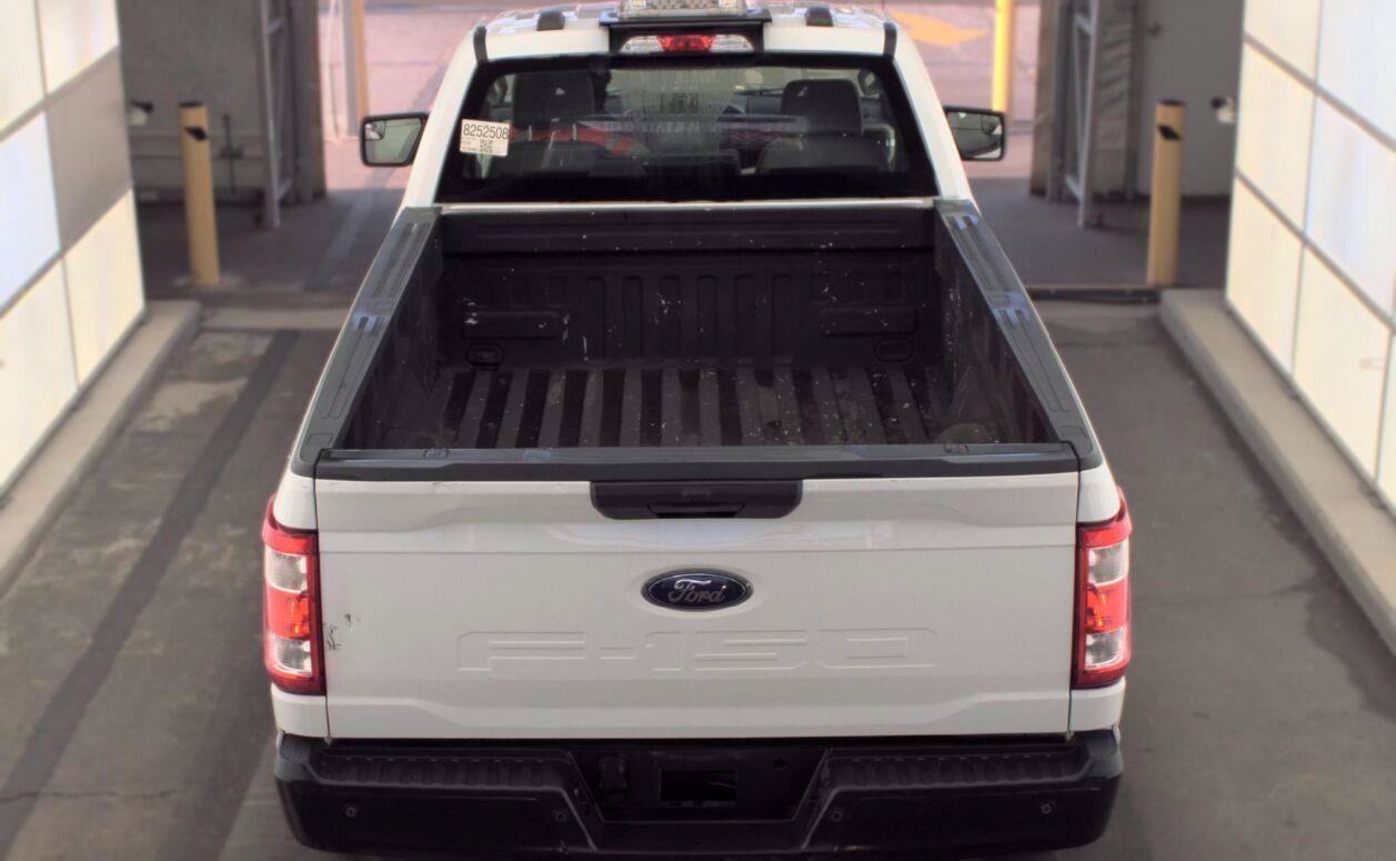 Used 2022 Ford F150 XL w/ Equipment Group 101A High RWD image 9